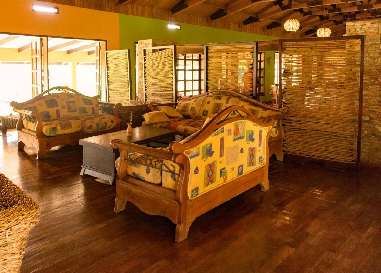 Mountains Of The Moon Hotel Fort Portal Dış mekan fotoğraf